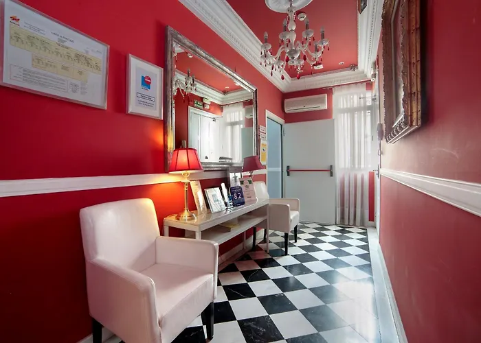 Hostal Adria Santa Ana Madrid